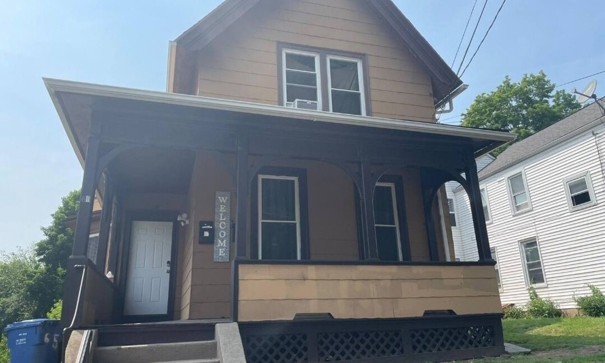 Meriden Apartment | Stylish and cozy home away from home. Located in Central meriden