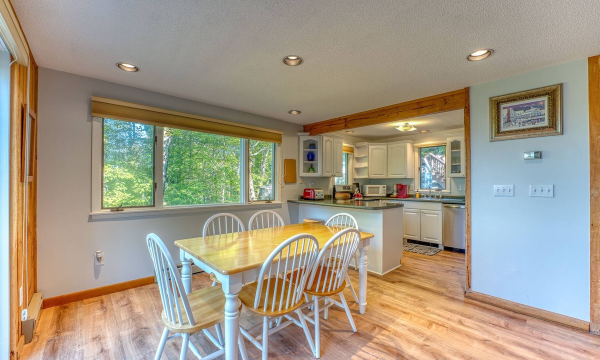 Campton Cabin | Summit Viewtopia Modern Rustic Mountain Valley View Ski Cabin Shared Pool HotTub