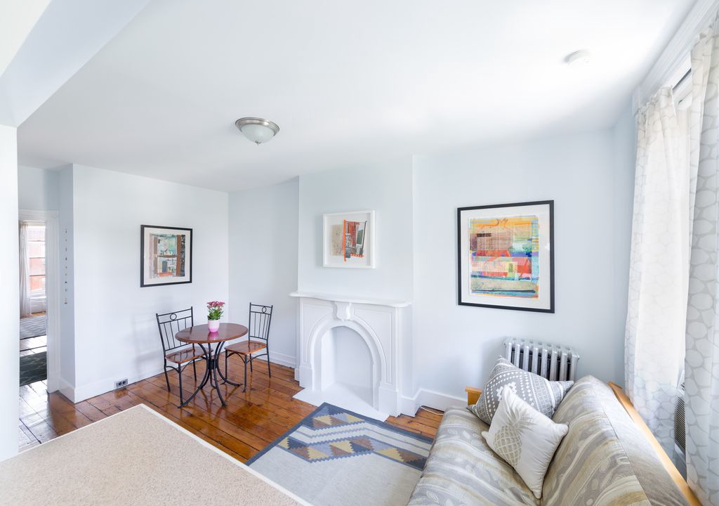 Park Slope Apartment | Sunny Apartment in Park Slope, Brooklyn