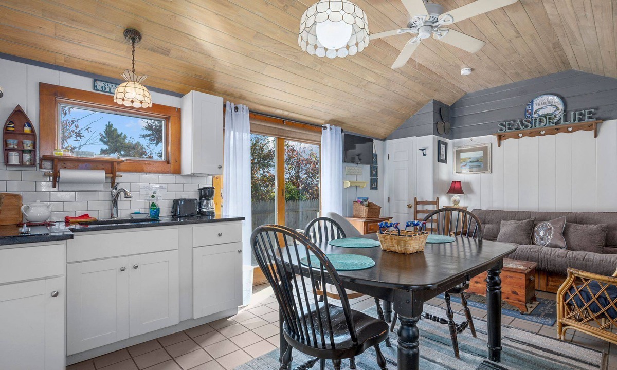 South Yarmouth Cottage | Sunrise Haven - Seas the Day by the Sound