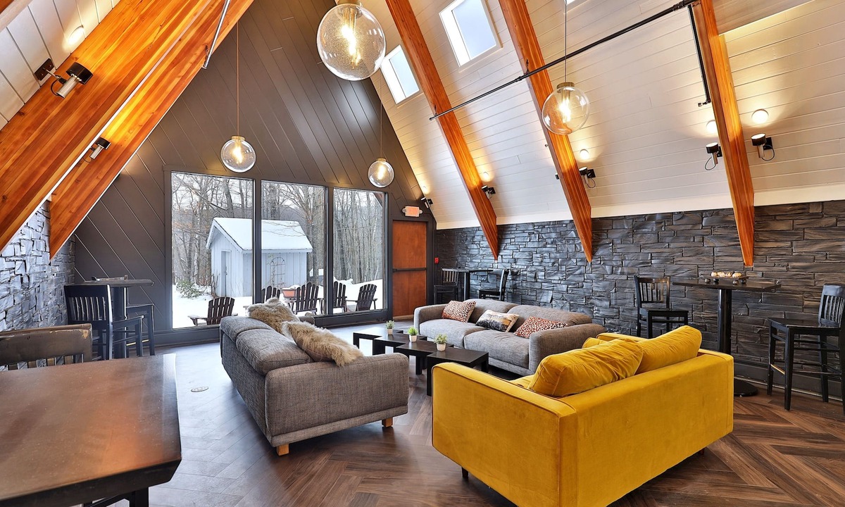 Killington Cabin | The Birch Ridge: European Room #8 - King Suite In Killington, Vermont. Hot Tub. 1 Bedroom Home