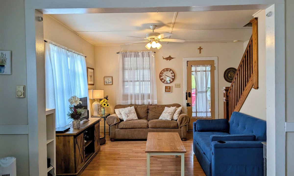 Fortescue House | The Captain's Quarters