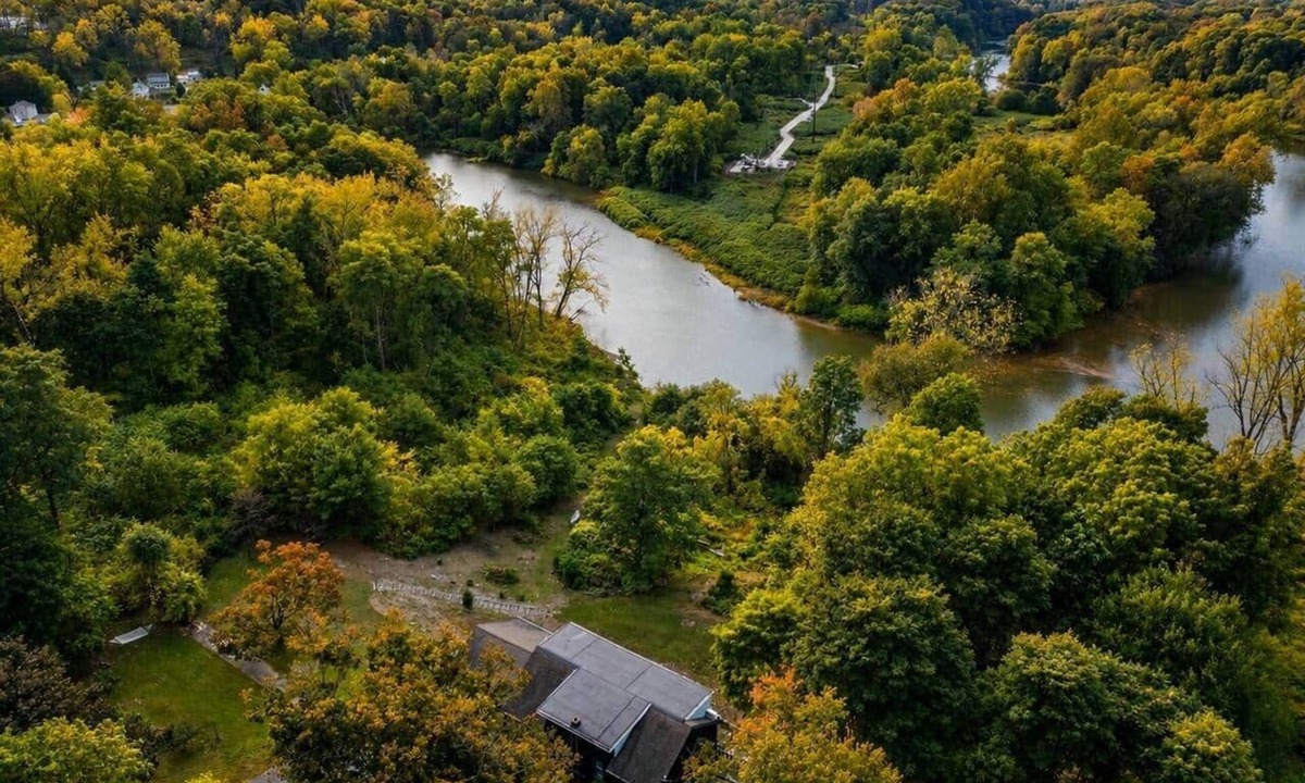 Jefferson Heights House | The Catskill | Three Retreats One Creekside Escape