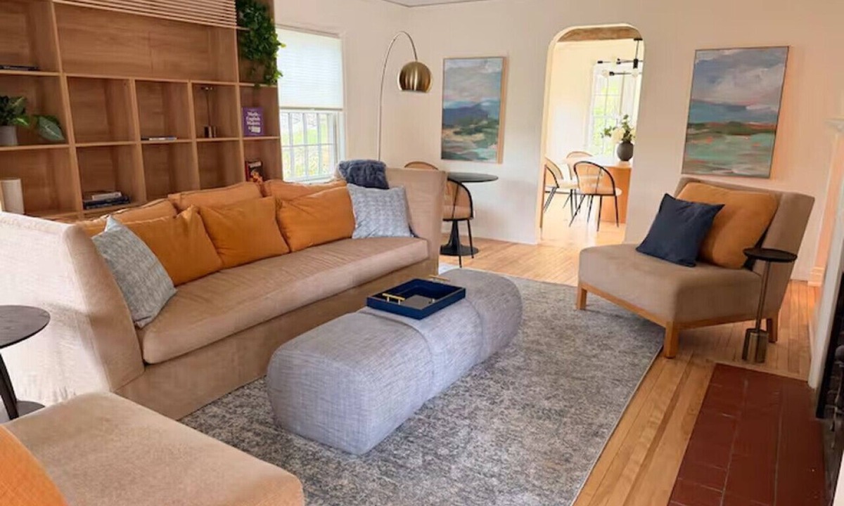 Middlebury House | The Farmhouse of Middlebury