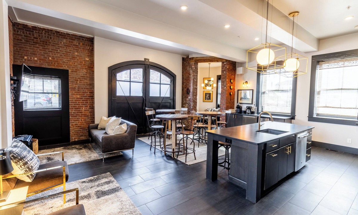 Fifth Ward House | The Firehouse