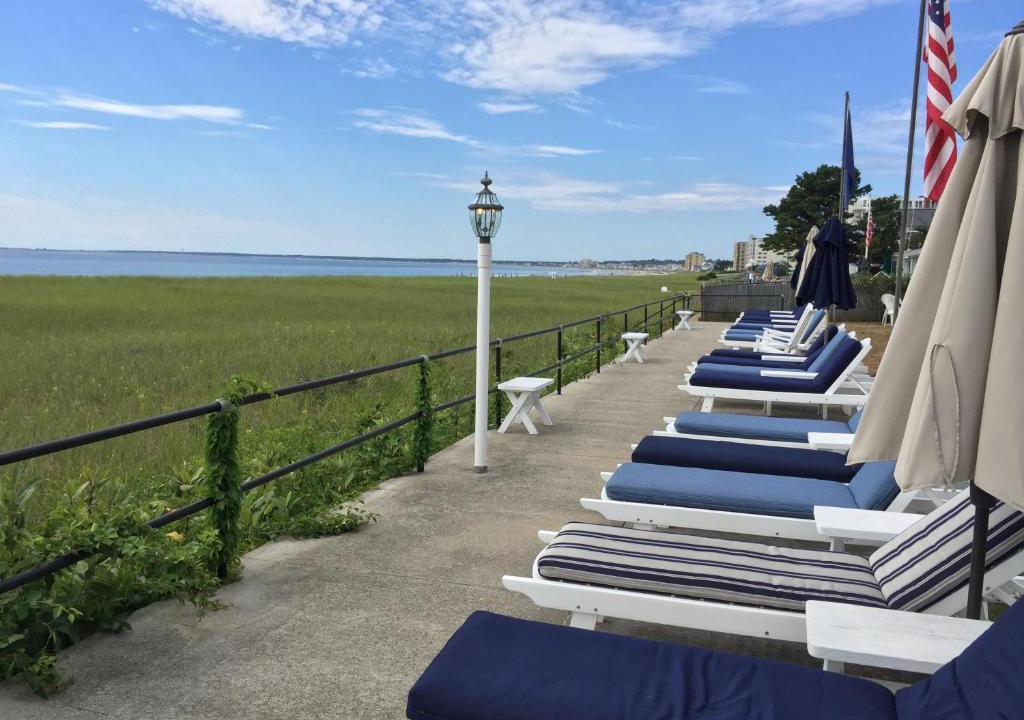 Scarborough Hotel | The Holiday House Inn & Motel