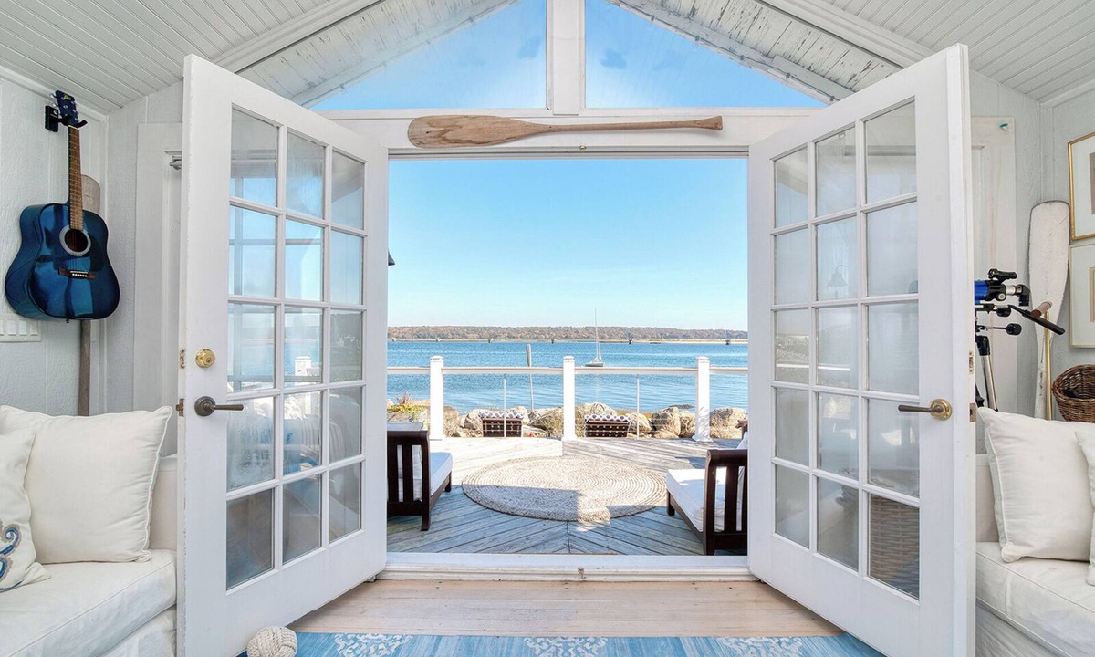 Groton Cottage | The Love Shack - A Waterfront Romantic Paradise,