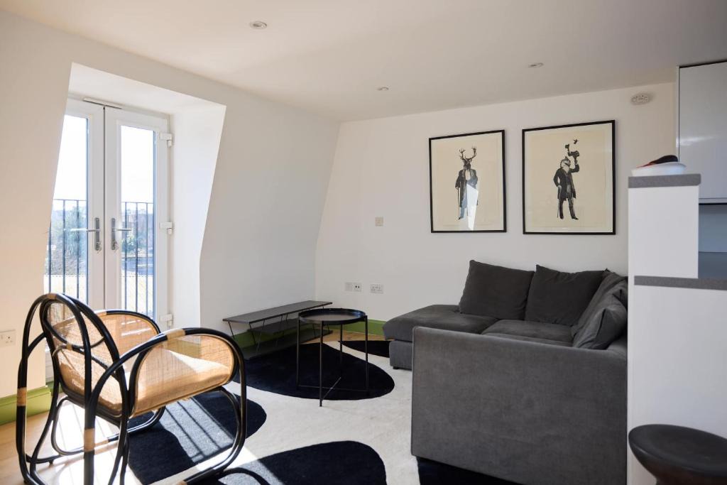 Village of Southampton Apartment | The Meeting House Duplex