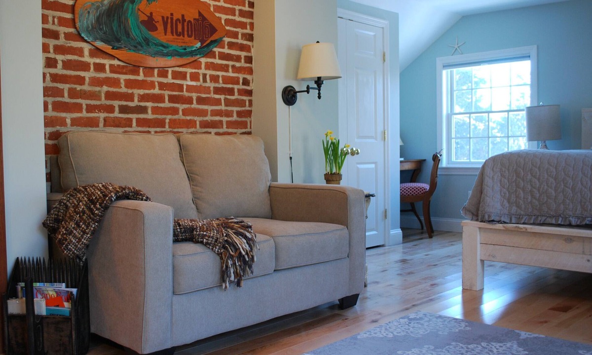 Cummaquid Apartment | ★ The Osprey Nest Suite ★ Private Entrance & Bath ★