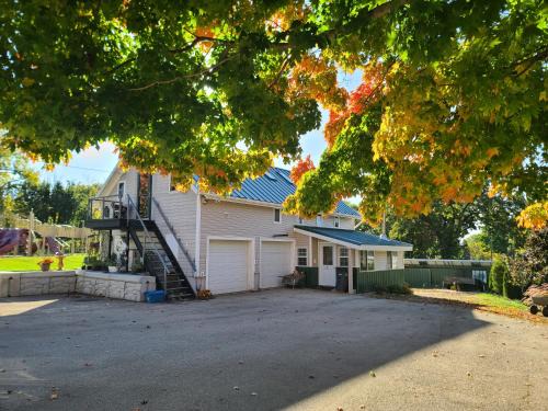 Dubuque Apartment | The Stable