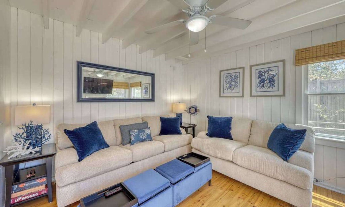 Ocean Bay Park Apartment | The Surfcomber Multi-Residence Home