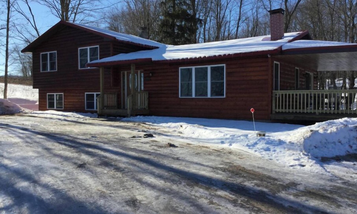 Turin House | The Tug Hill Lodge