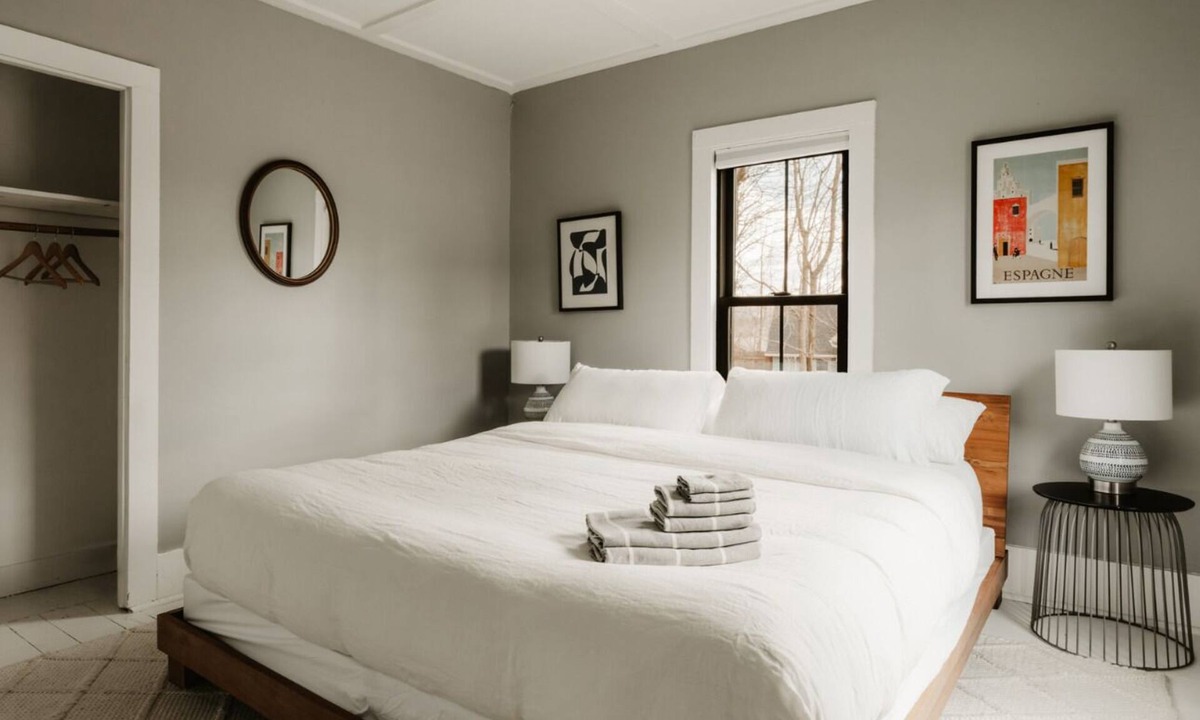 Roscoe Hotel | The Yarra