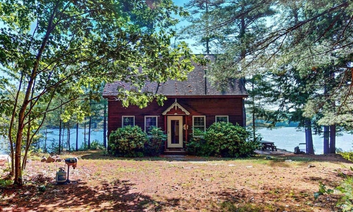 South Casco House | Tranquil Lakefront Retreat with large outdoor patio, beach and Stunning Views