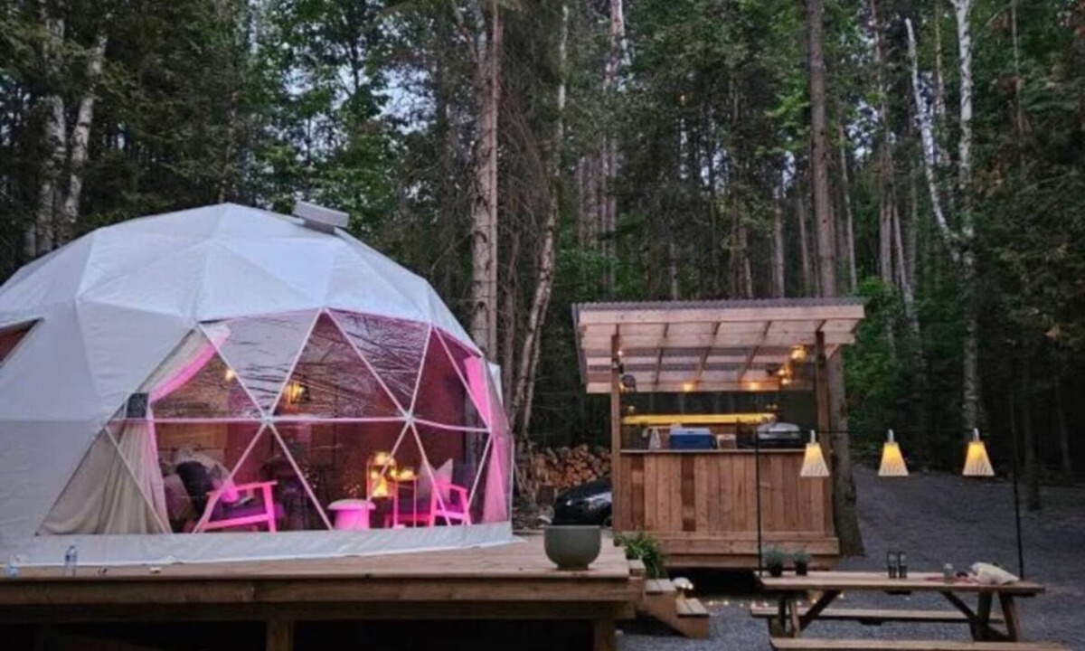 Bonnechere Valley Cabin | TRANQUILITY DOME OFFGRID GLAMPING RETREAT IN PRIVATE FOREST!