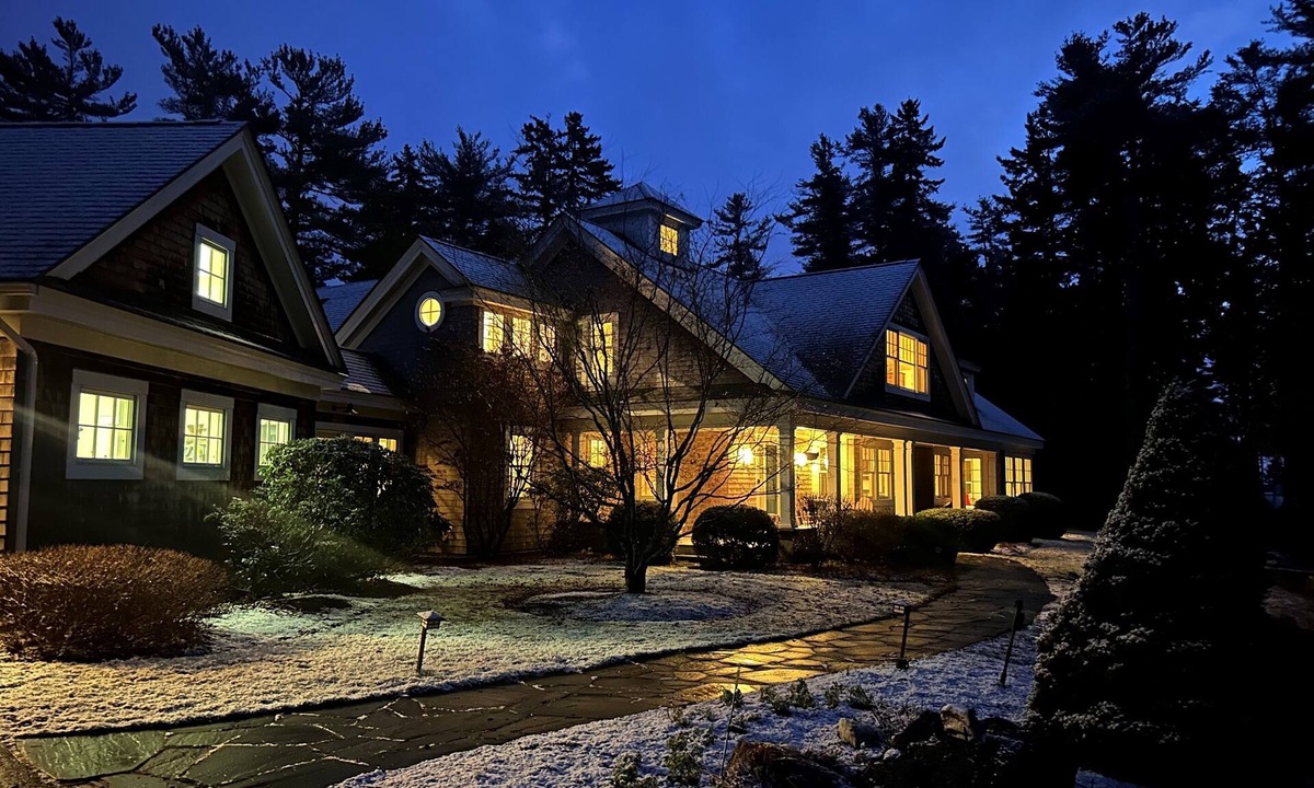 Harpswell House | Tranquility Redefined. The Maine House on Dingley