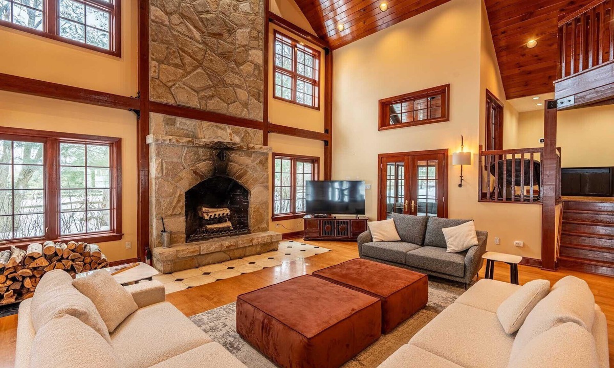 Lanark Highlands House | Trillium Acres Resort - 500 Acres Private Estate