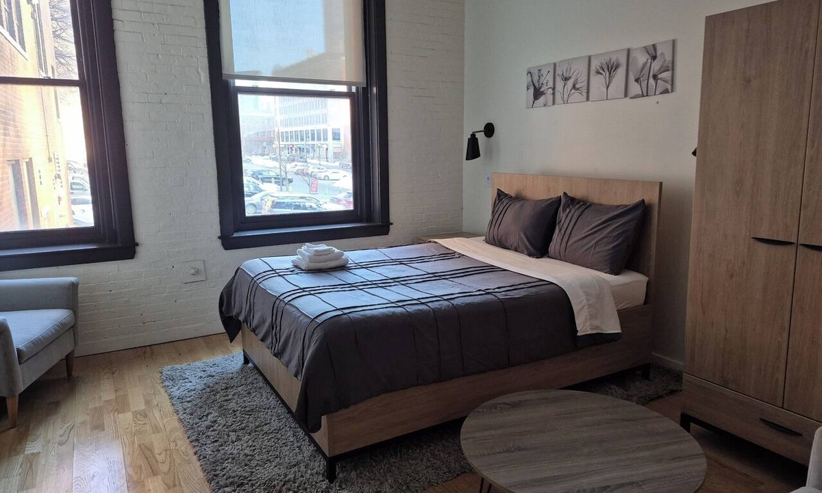 Downtown Hartford Apartment | Trumbull Apartments