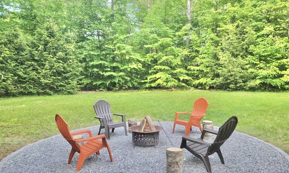 Naples Cabin | TWO CABINS ON ONE PROPERTY! ACCESS TO KAYAKS AND A BEACH AREA