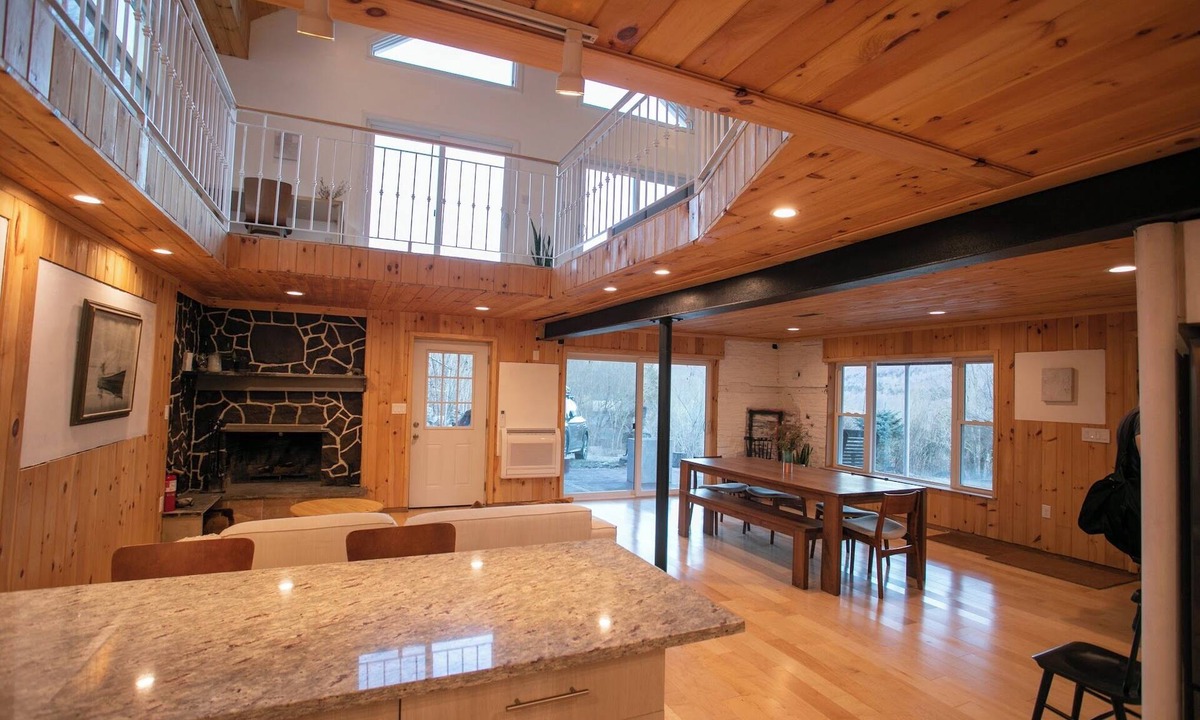 Fleischmanns Ski Chalet | Two Living Rooms + 8 Mins to Belleayre