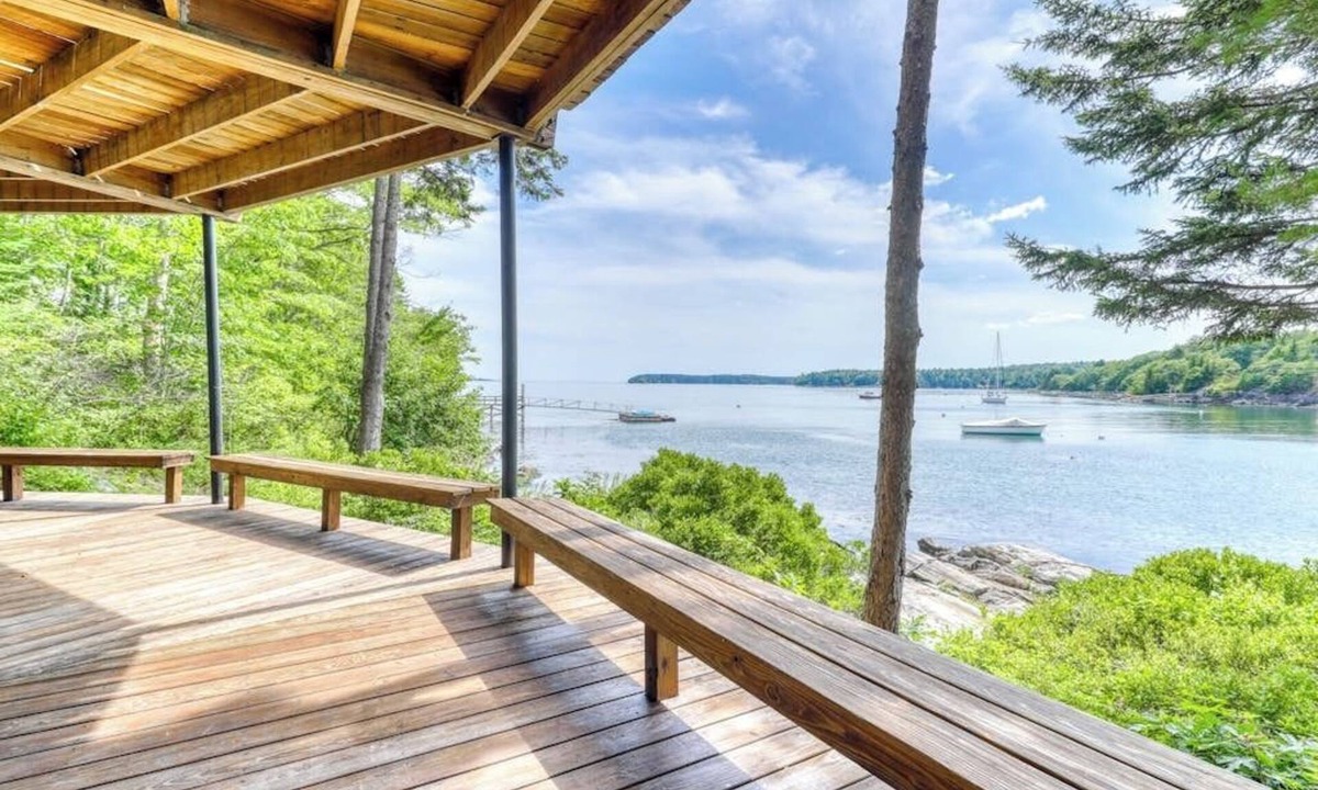 Isle of Springs Cabin | Unique oceanfront home with a deck, tons of natural light, & amazing views