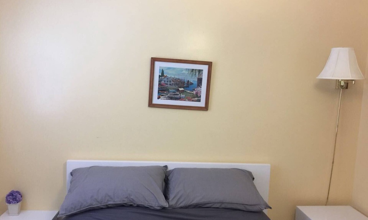 Misquamicut Condo | Unit 1 Cozy Condominium Walking To The Misquamicut Beach