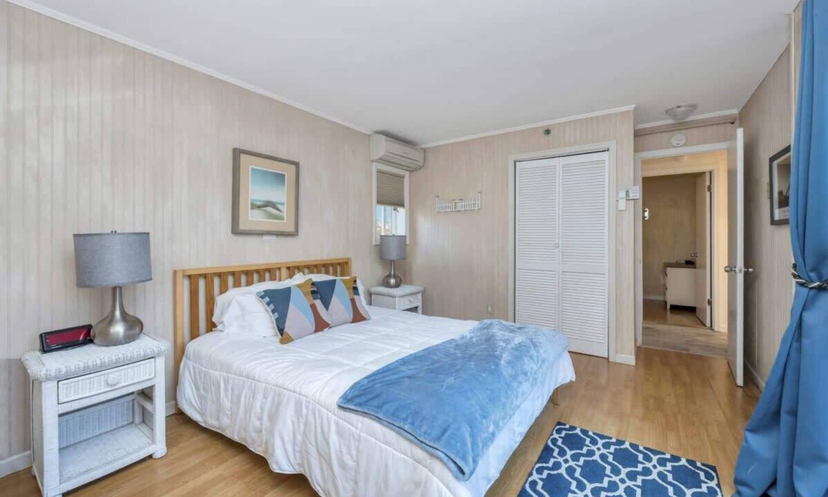 Napeague Apartment | Unit 1211: Two-Bedroom | 1st Floor-Garden View | Love