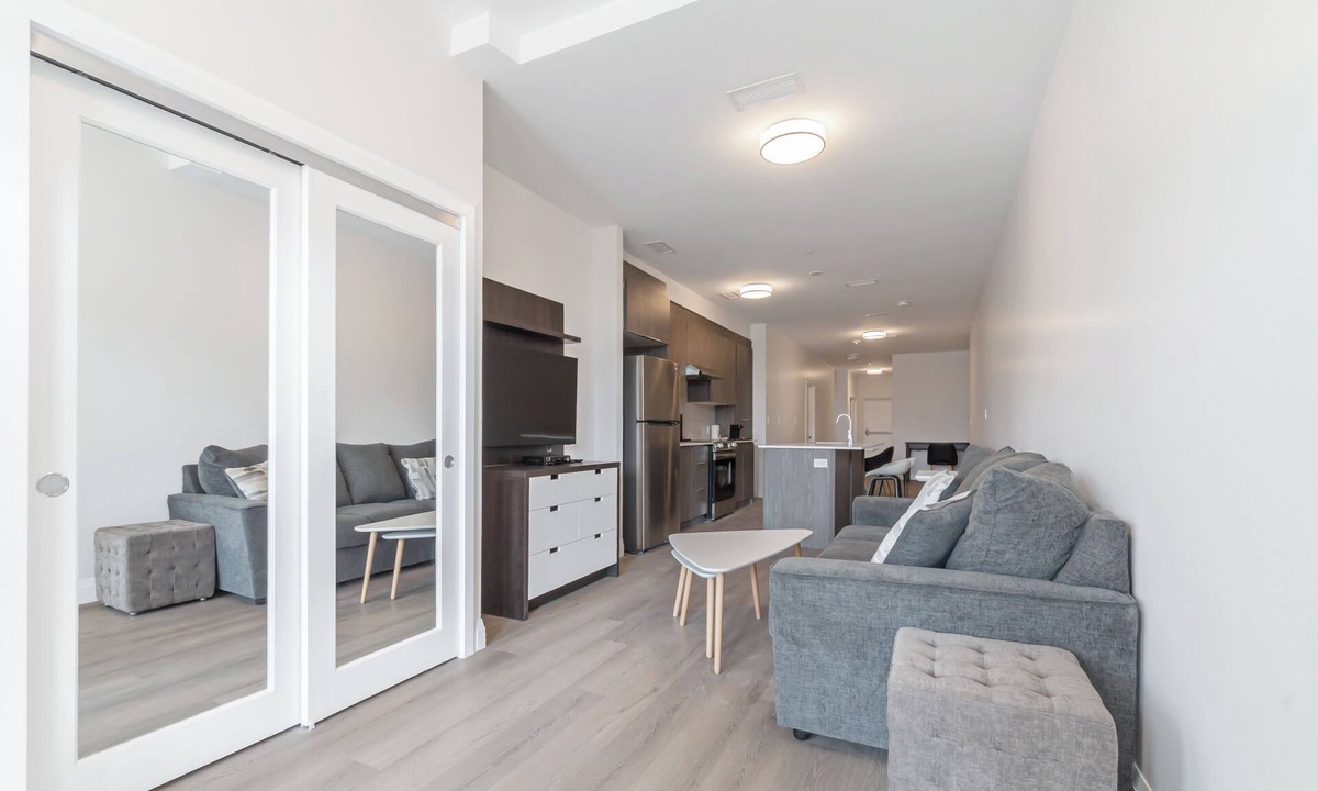 Rouge Apartment | Unit 2 - Modern Fully Furnished 1 Bedroom Apartment