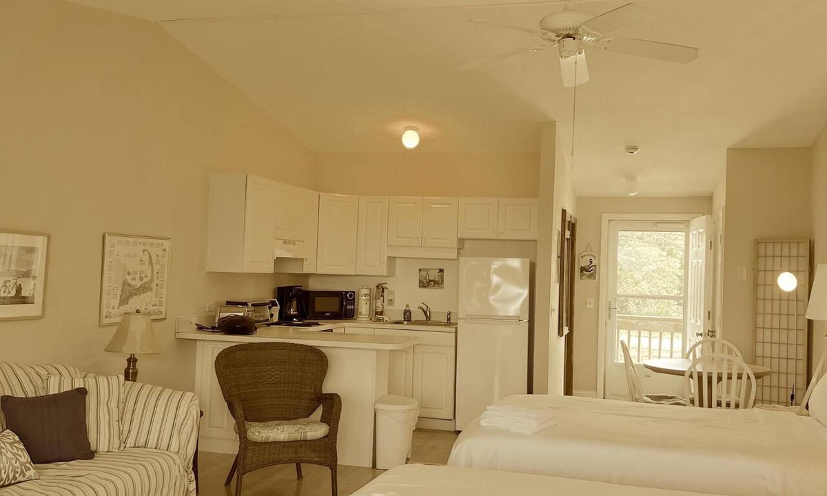 North Truro Condo | Unit #46 - 2nd Floor Deluxe Studio with A/C