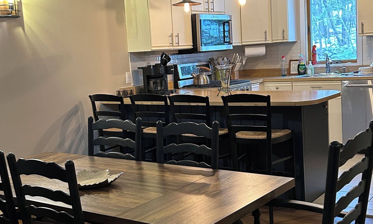Wilmington House | Vermont Retreat , Sits on Haystack Golf course and 8 min from Mt Snow