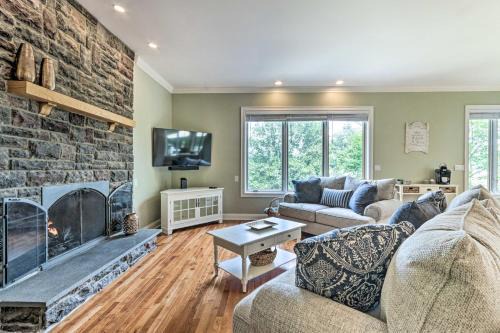 Middlefield House | Walk to Lake: Middlefield Home w/Fire Pit