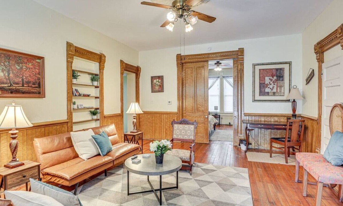 Medina Apartment | Walk to Medina Square - Historic 1880 Home!