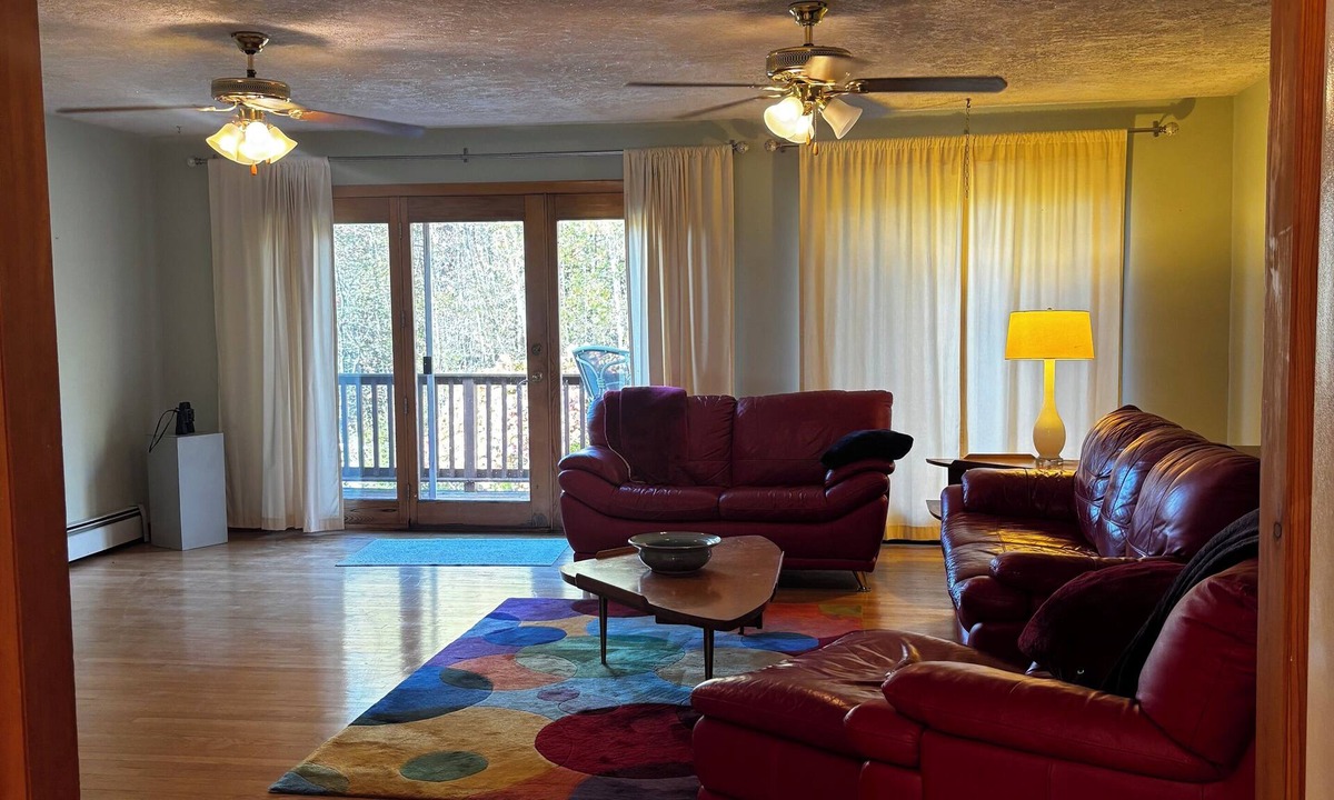 Rumford Center House | Walk to the slopes from this BMOM 3 bedroom.