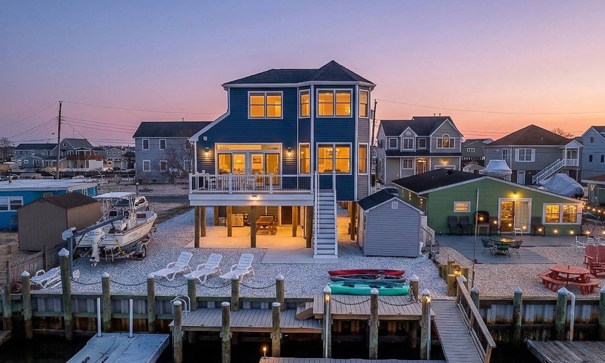 Mystic Island House | Waterfront! Newly Built 3br Casa Del Pescatore
