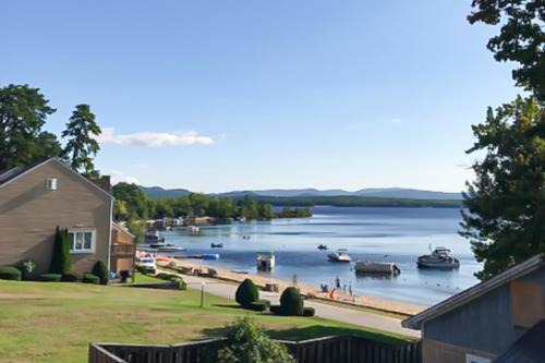 Center Ossipee House | Water's Edge at Deer Cove