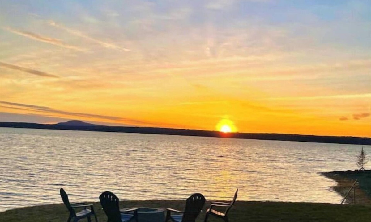 Trenton House | Water View home Minutes to all Acadia NP Sites!