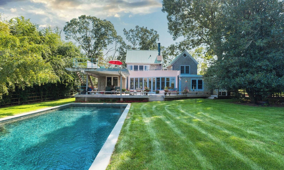 North Haven House | Water Views from Every Room, Open Floor Plan, Indoor/Outdoor Entertaining.
