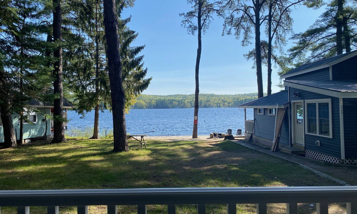Naples Cottage | Waterfront Cottage 5min to causeway for shopping, dinner, entertainment (22)