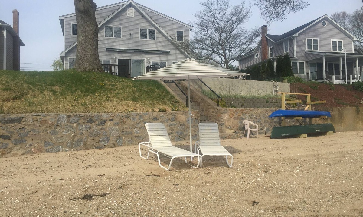 Niantic House | Waterfront home with private sandy beach on Niantic River.
