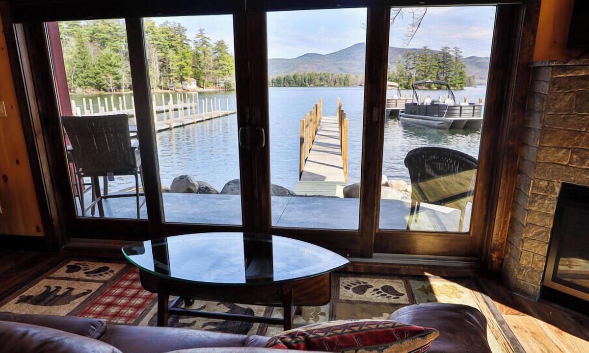 Bolton Landing House | Waterfront Lookout