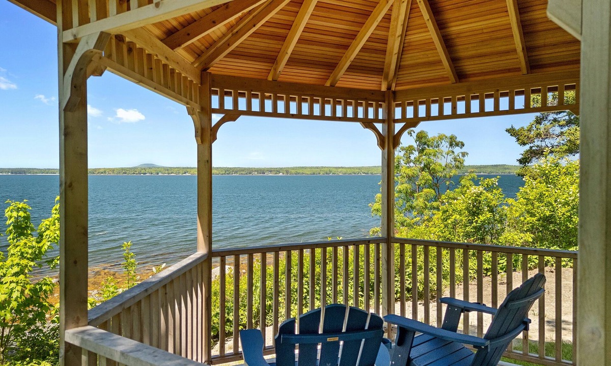 Trenton House | Waterfront Oasis - Charming home with stunning bay views, sunroom, gazebo, deck