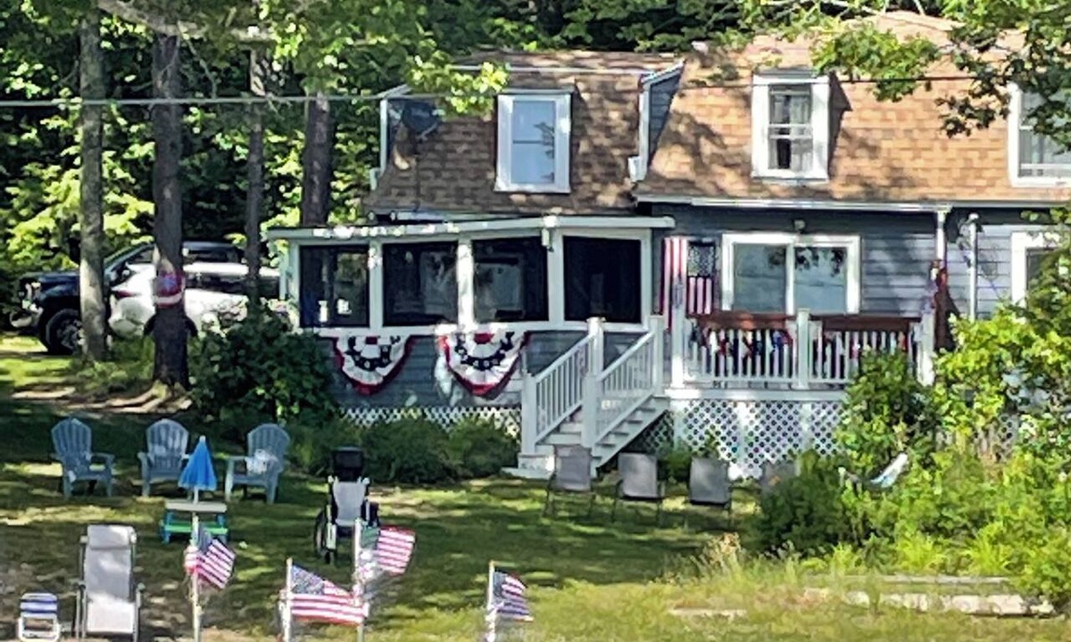 Frankfort Cottage | Week of August 16 2026 is still available!