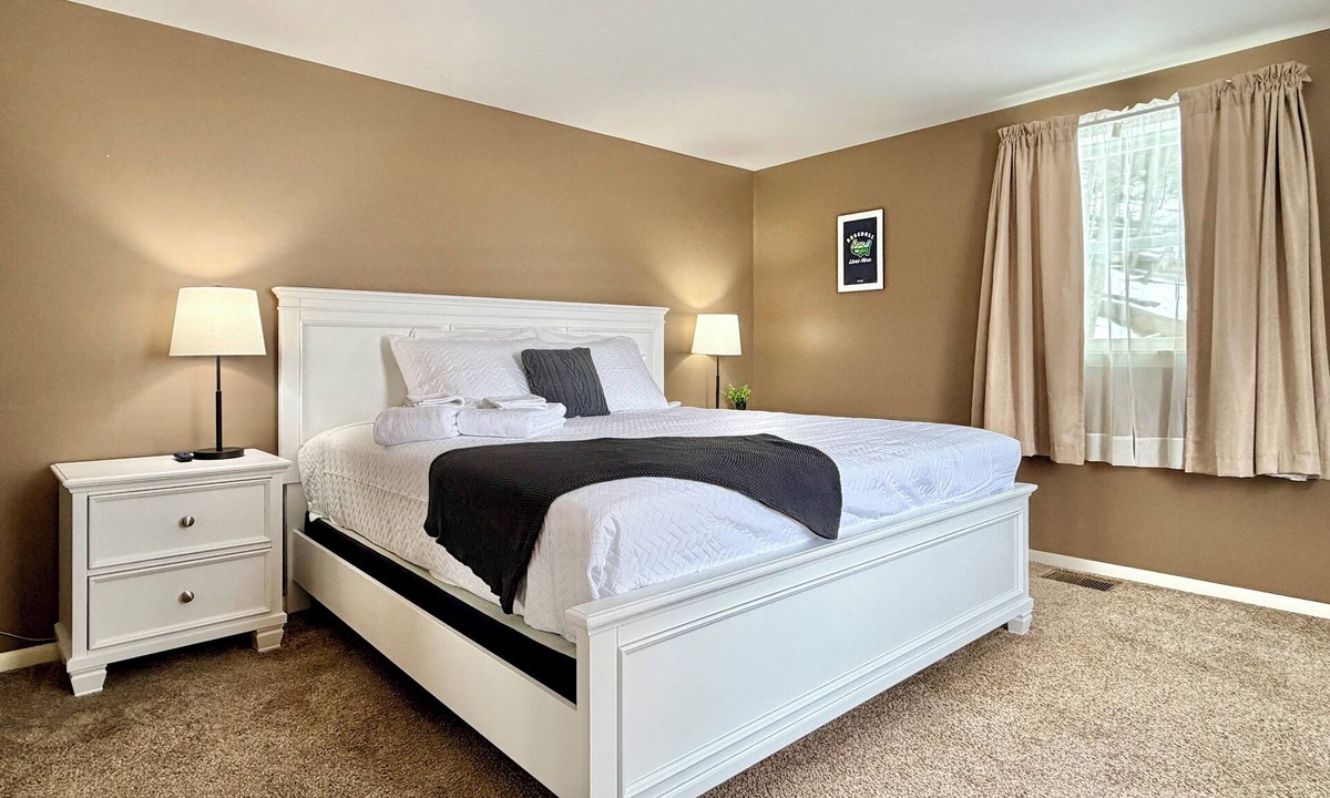 Otego House | Welcome to 7th Inning Stretch, a cozy and charming retreat in upstate New York. 8 minute drive to Cooperstown All Star Village. Perfect for baseball families, relaxing getaways, family visits or a weekend escape. All Star Village WEEK 1 avail
