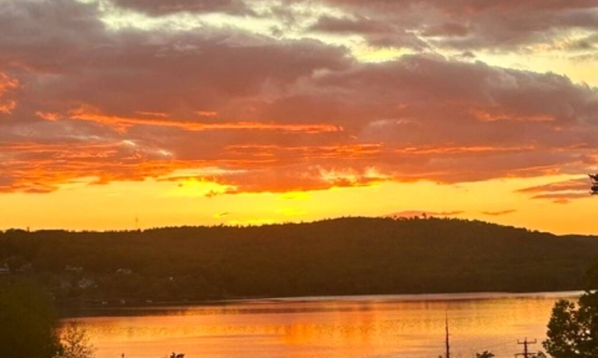Laconia Condo | Welcome to Sully & Dorothy's Happy Place
