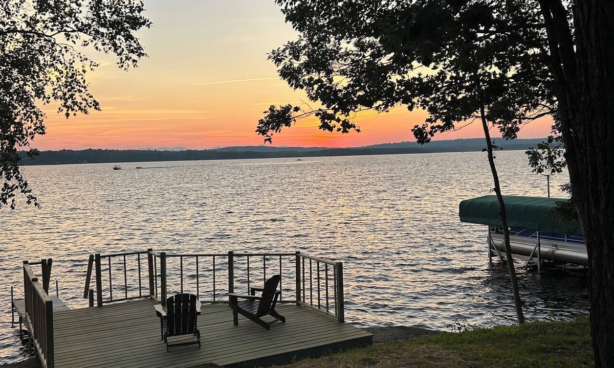 Madison Cottage | Wesserunsett Lake Retreat w/Dock