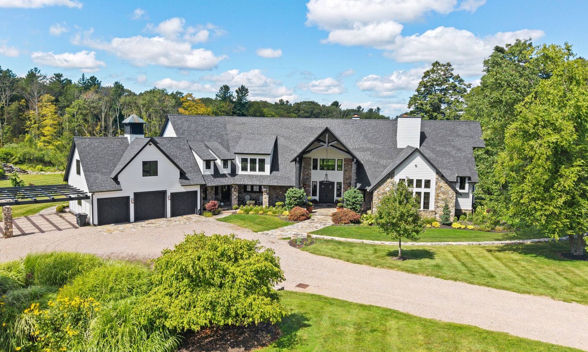 Goshen House | Whispering Estate – A Romantic Countryside Escape
