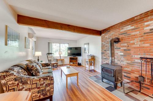 Bartlett House | White Mtn Adventure Base! Cozy Bartlett Condo
