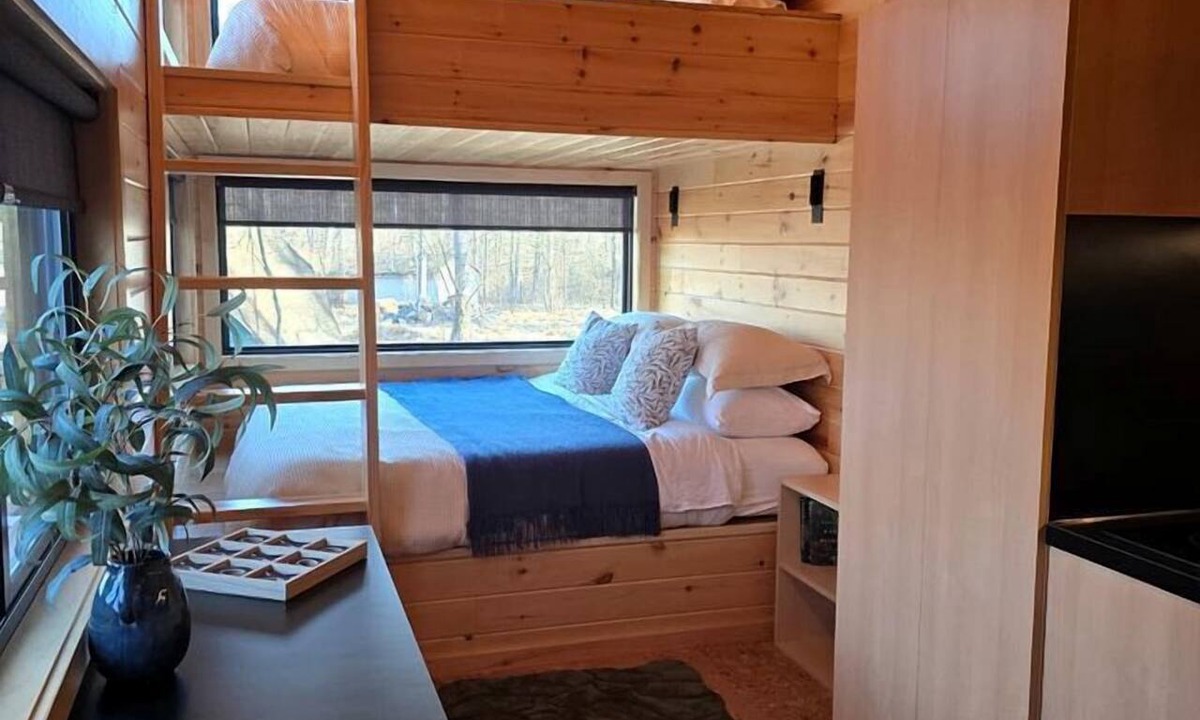 Quakertown Cabin | Willow: Modern Eco-Pod Retreat in Pennsylvania Forest in a Tiny Cabin with Scenic Views