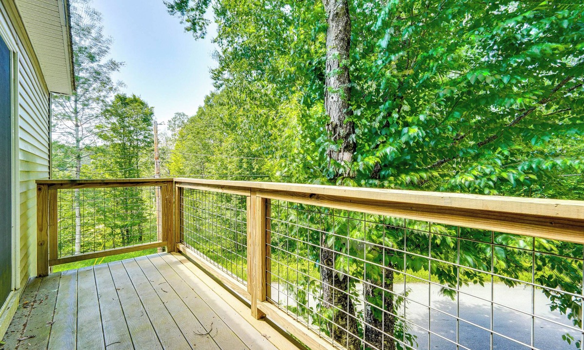 Wilmington Cottage | Wilmington Retreat Near Trails, Skiing & Festivals