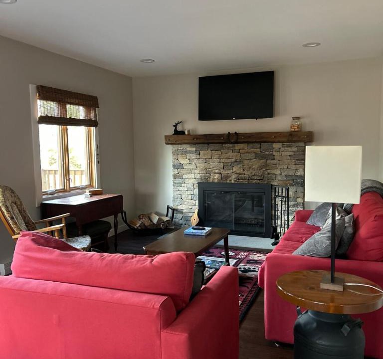 West Townshend Ski Chalet | Windham Woodland Retreat
